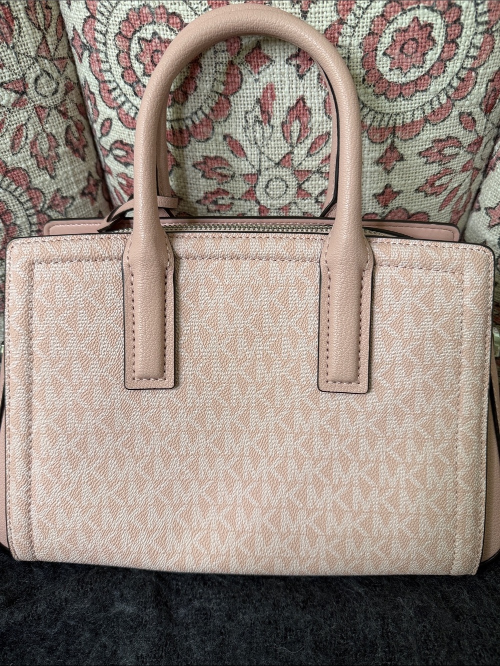 Michael Kors Laila Small Satchel in Dirty Rose - Picture 2 of 9